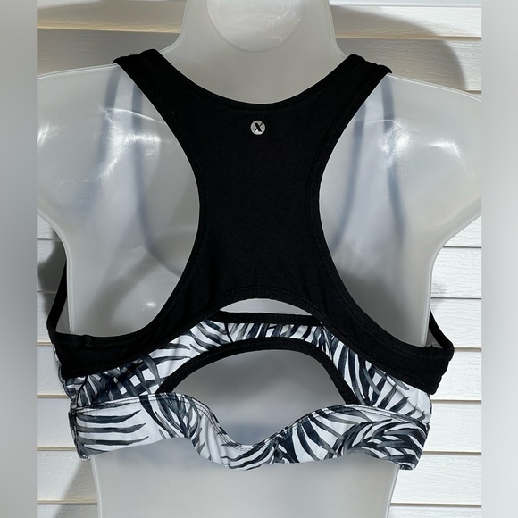 Super Cute Leafy Print Xersion Sports Bra youth L - Picture 6 of 6